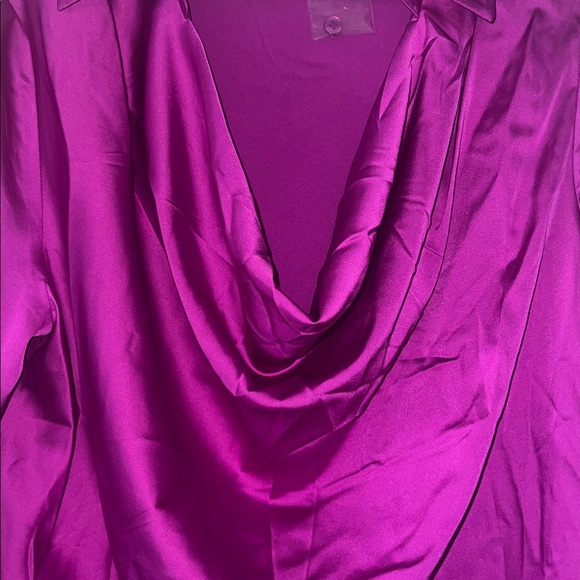 NWOT Boston Proper Luxurious Fuchsia Draped Blouse Size Medium - Picture 4 of 8
